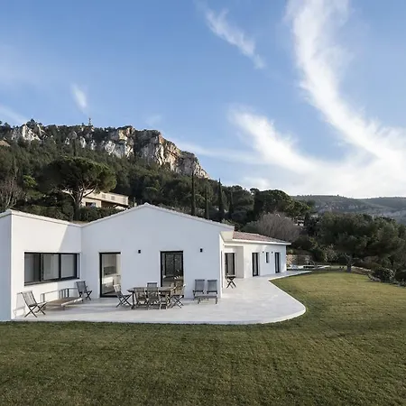 Mita Villa *