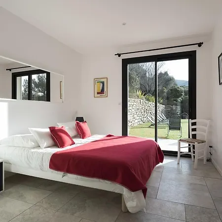 Villa Mita