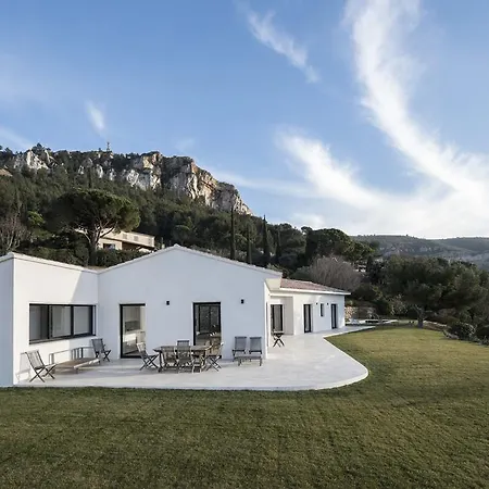Mita Villa *